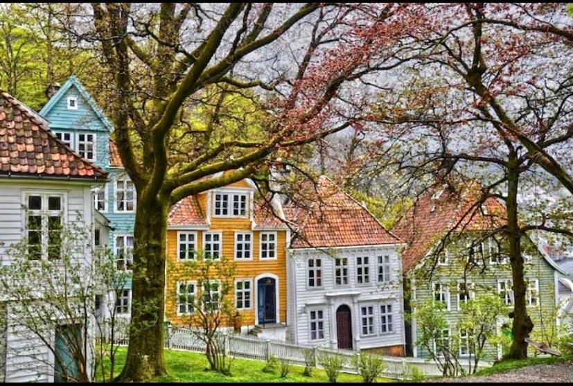 Ferienwohnung Lille Ovregate Bergen Exterior foto